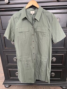 NWT Tuckernuck Short-Sleeve Button-Up Shirt Dress in lovely army green!